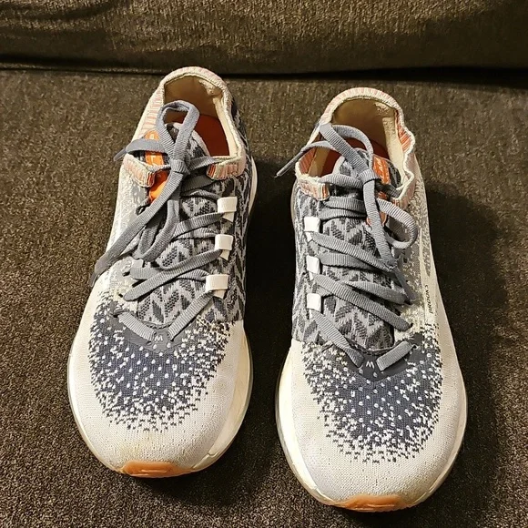 Brooks Bedlam 🥰 Women's Size 7 - Picture 2 of 8